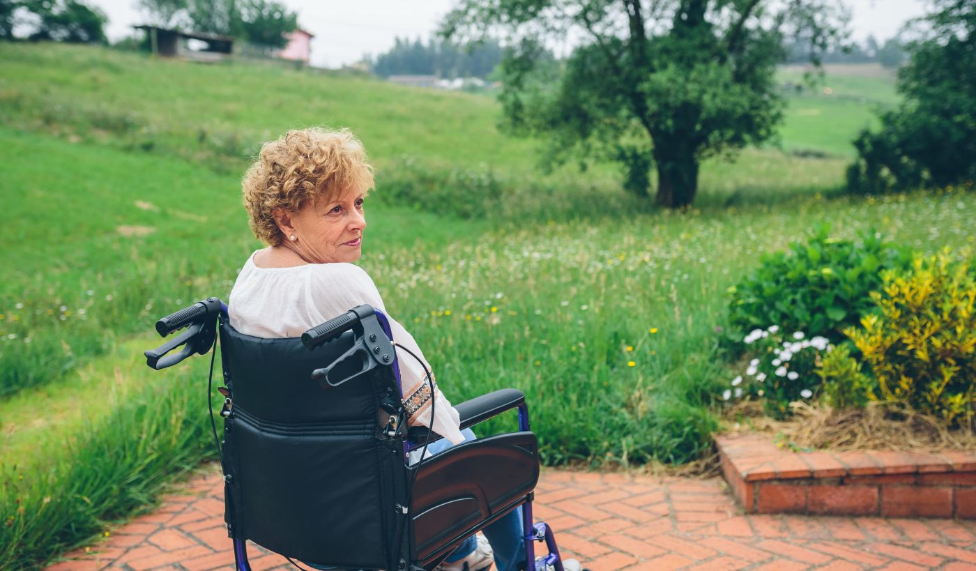 Oferta pracy: Opieka całodobowa nad starszą Panią w Warszawie
