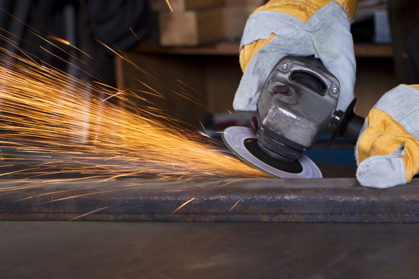 Oferta pracy: Szlifierz elementów metalowych