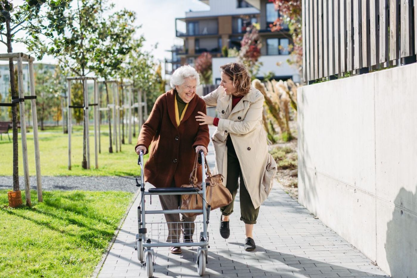 Oferta pracy: Opiekunka starszej osoby