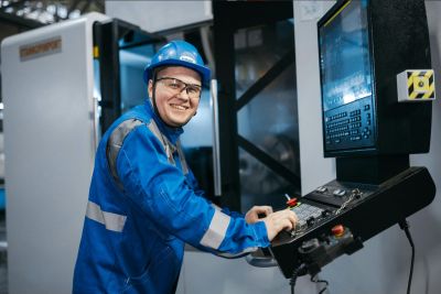 Job offer: CNC machine operator – no experience required - Niezabyszewo, Poland