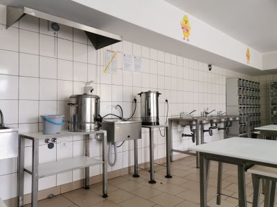 Workplace photo 33 of 40 - Production Worker – poultry processing and packing duties